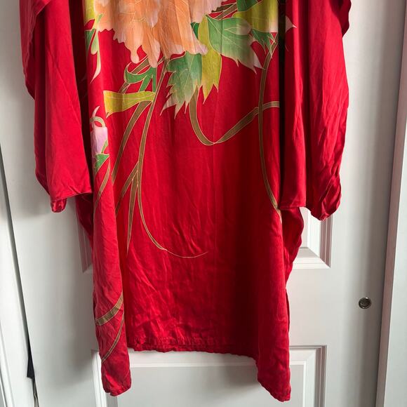 Bellmod Women’s Red Asian Inspired 100% Silk Kaftan - Picture 11 of 15